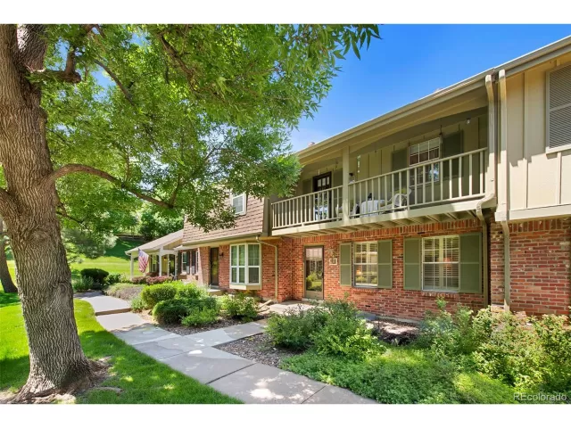 MLS: 4914979 Condo For Sale