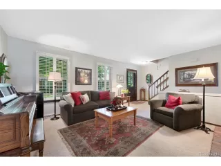 Photo #2: 4914979 Listing 