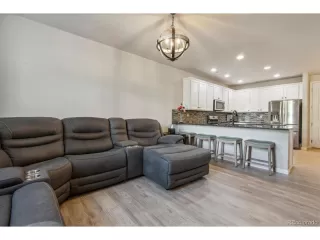 Photo #3: 4915328 Listing