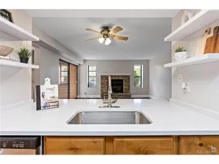 Photo #3: 4916431 Listing 