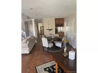 Photo #5: 4920387 Listing 