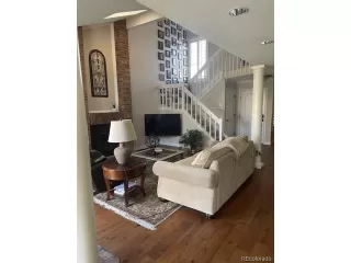 Photo #6: 4920387 Listing 