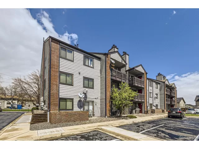 MLS: 4920818 Condo For Sale