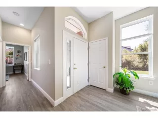 Photo #2: 4921445 Listing 