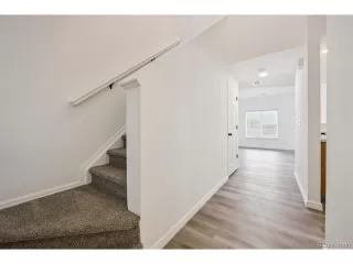 Photo #5: 4921585 Listing 