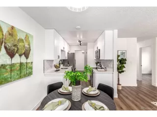 Photo #5: 4923809 Listing