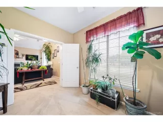 Photo #5: 4924145 Listing