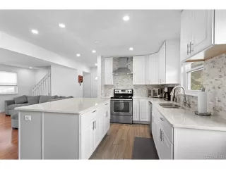 Photo #3: 4924706 Listing 