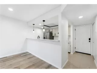 Photo #5: 4927772 Listing 