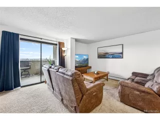 Photo #2: 4930682 Listing