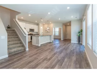 Photo #4: 4933049 Listing 