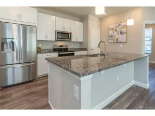 Photo #6: 4933049 Listing 