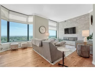 Photo #2: 4934092 Listing 