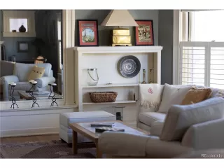 Photo #6: 4936692 Listing