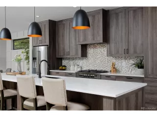 Photo #6: 4940058 Listing 