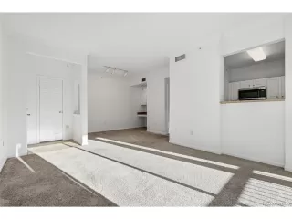 Photo #6: 4940136 Listing 