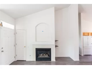 Photo #4: 4940237 Listing