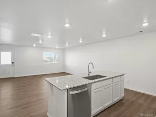 Photo #6: 4941021 Listing 