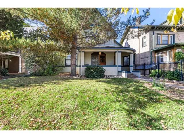 MLS: 4941499 Condo For Sale