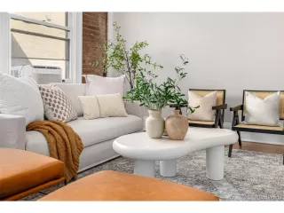 Photo #6: 4941499 Listing