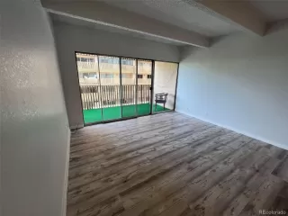 Photo #3: 4942701 Listing