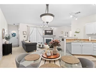 Photo #3: 4943522 Listing