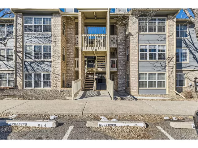 MLS: 4943538 Condo For Sale