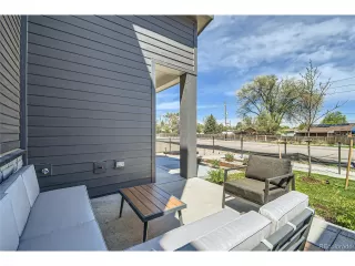 Photo #2: 4943756 Listing 