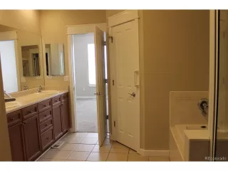 Photo #6: 4945565 Listing 