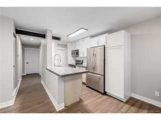 Photo #3: 4946715 Listing