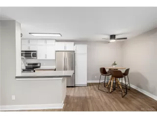 Photo #6: 4946715 Listing