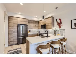 Photo #3: 4948382 Listing