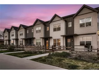 Photo #6: 4948382 Listing