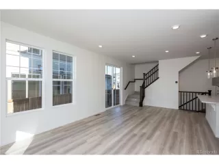 Photo #5: 4949156 Listing 