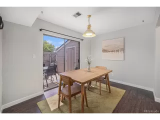 Photo #5: 4950707 Listing 