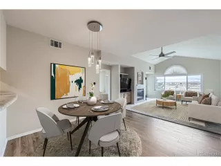 Photo #3: 4951643 Listing