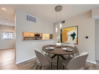 Photo #6: 4951643 Listing