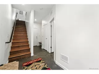 Photo #3: 4952651 Listing