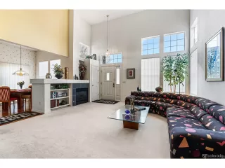 Photo #5: 4953206 Listing 
