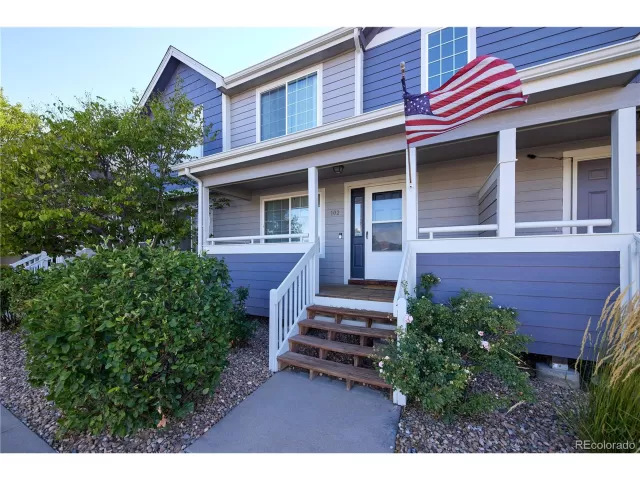 MLS: 4953296 Condo For Sale