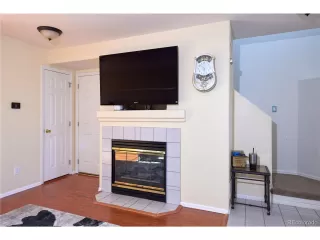 Photo #6: 4953296 Listing