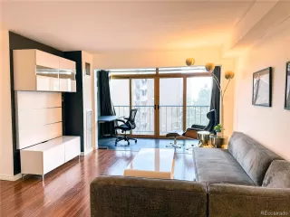 Photo #5: 4954531 Listing 