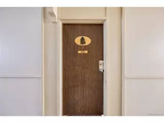 Photo #4: 4956380 Listing 