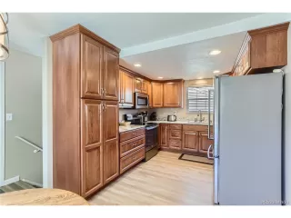 Photo #3: 4958385 Listing