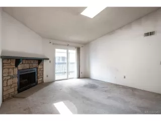 Photo #2: 4958955 Listing