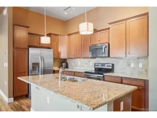 Photo #3: 4959053 Listing