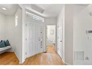 Photo #2: 4959876 Listing 