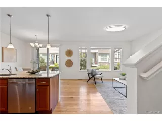 Photo #6: 4959876 Listing 