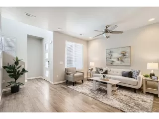 Photo #2: 4959954 Listing