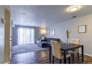 Photo #2: 4960641 Listing